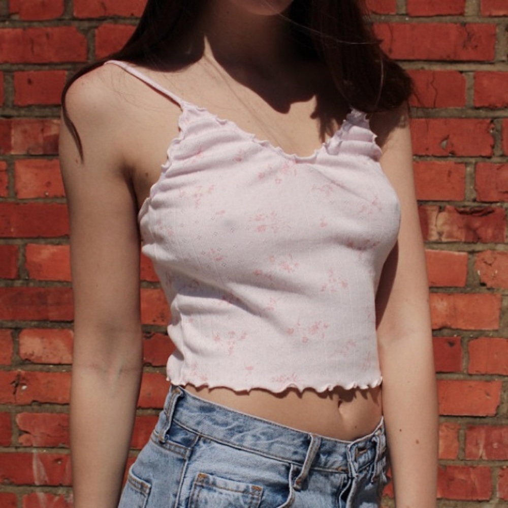BM NICOLETTE RUFFLE TANK